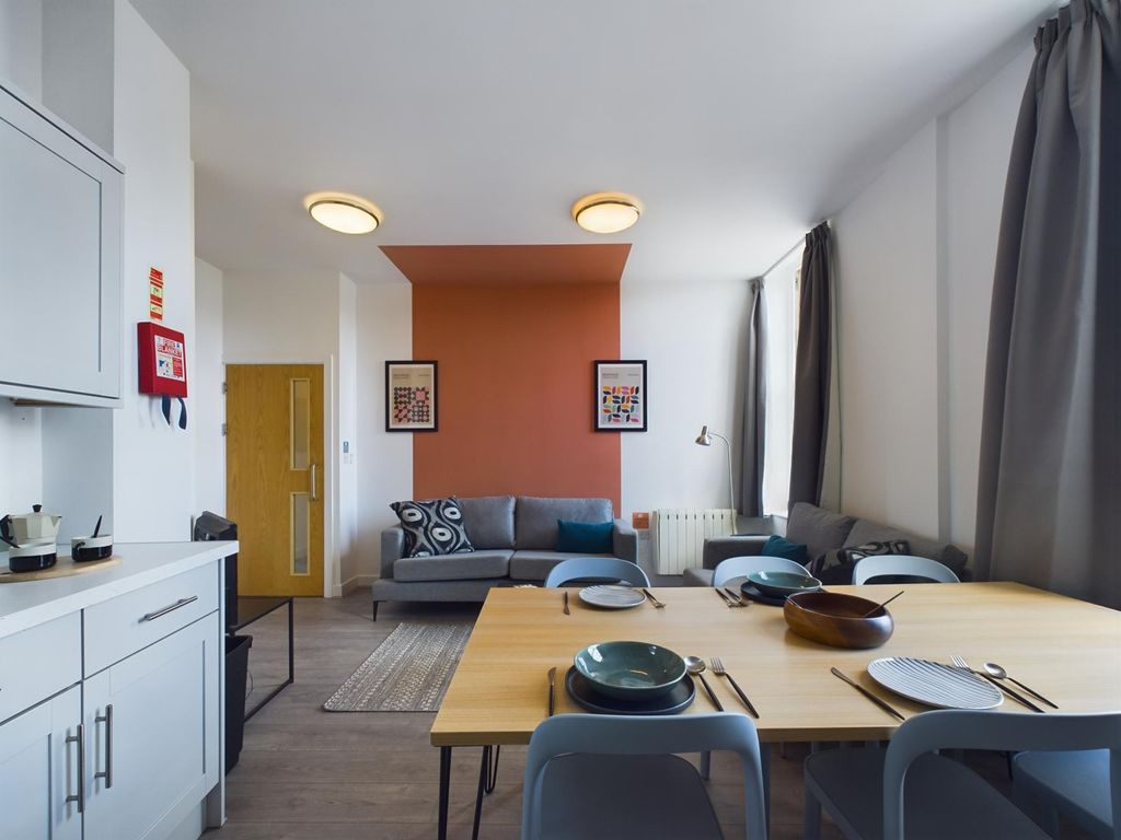 Property photo 2 of 29 A Spacious And Inviting Large Modern Living Room, ...