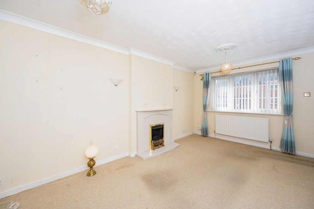 Property photo 3 of 17 Photography