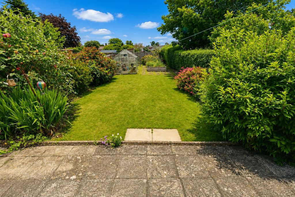Property photo 3 of 16