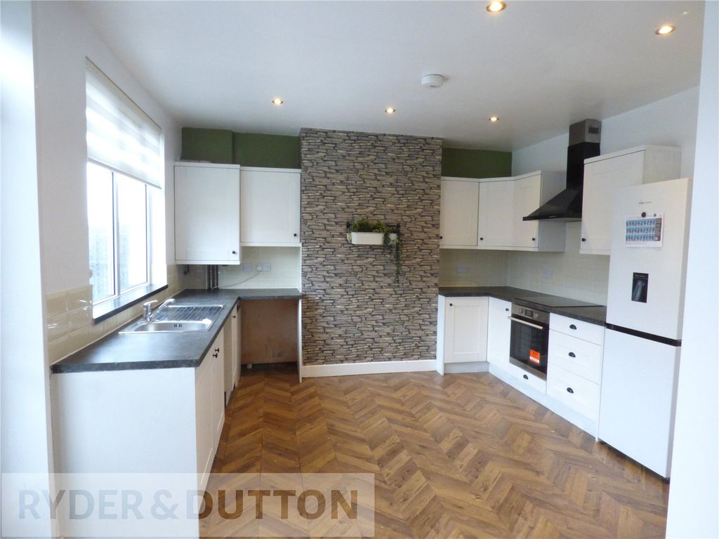 Property photo 3 of 14 Kitchen Diner