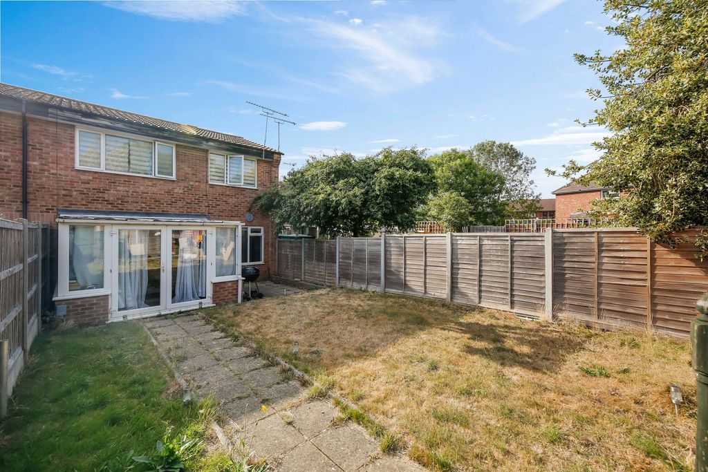 Property photo 2 of 13