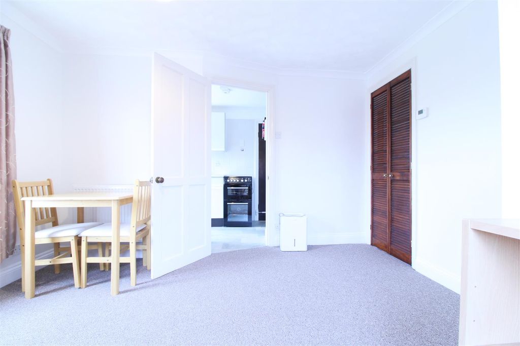 Property photo 3 of 11 Img_0289.Jpg