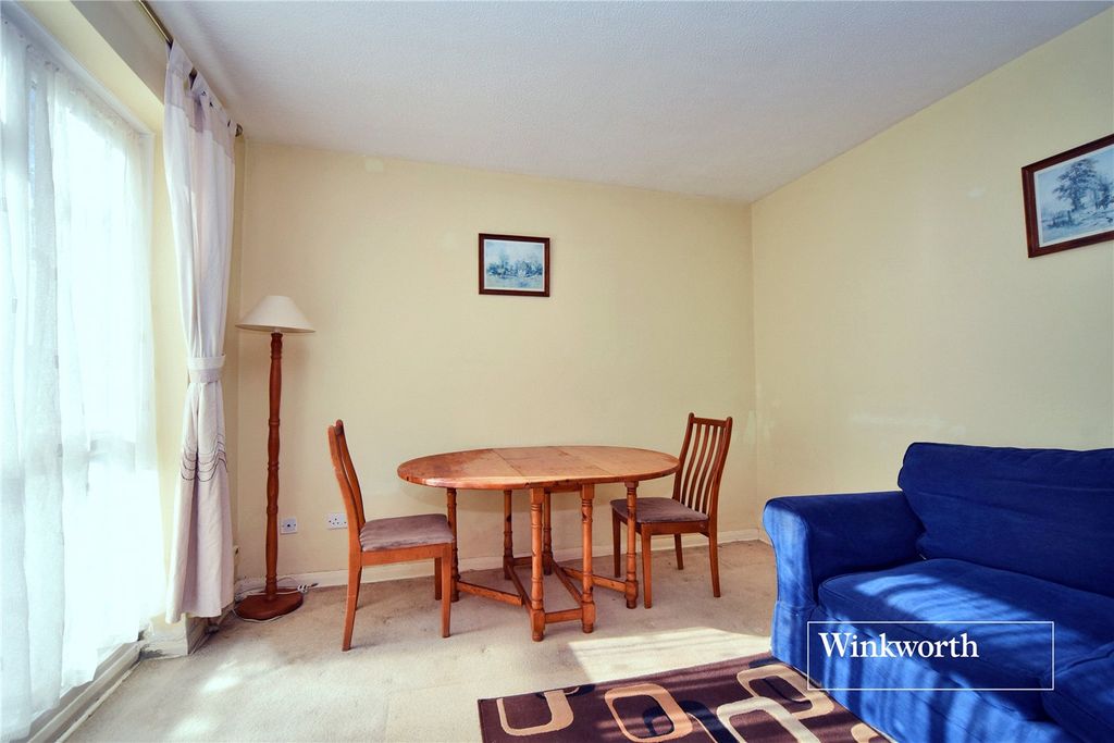 Property photo 3 of 12 Picture No. 05