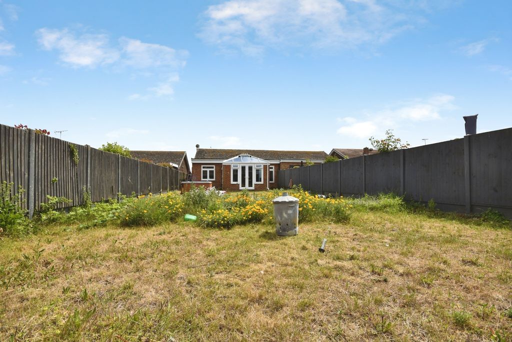 Property photo 2 of 14