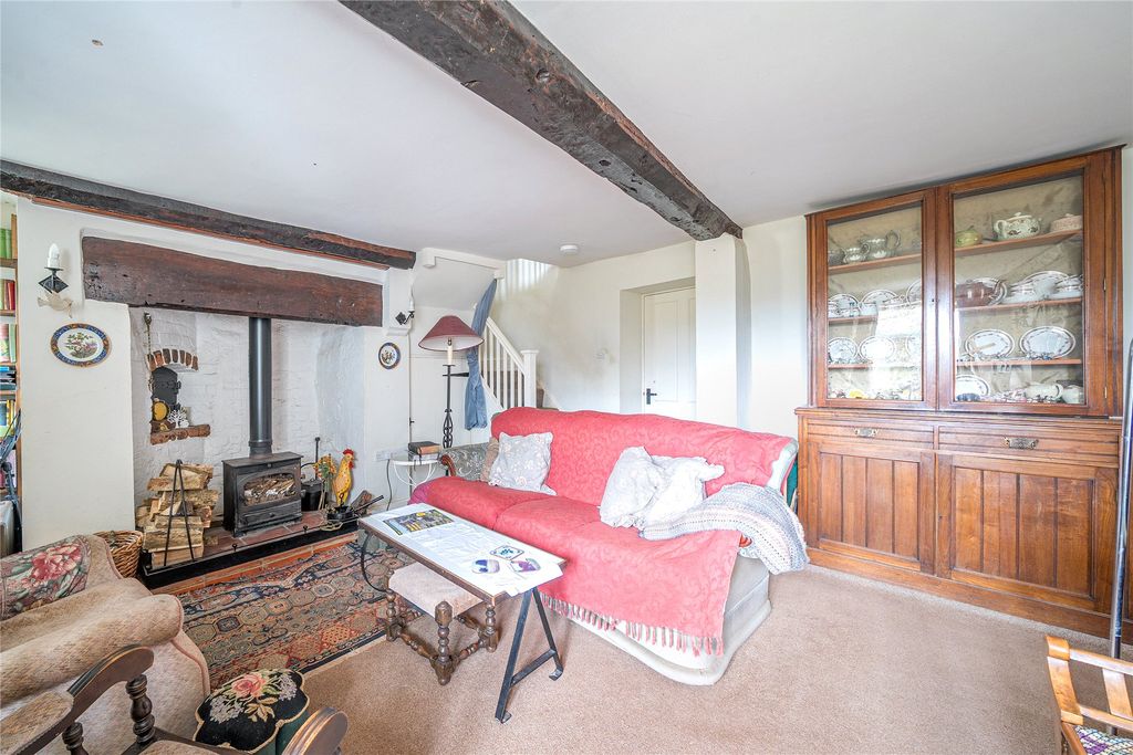 Property photo 2 of 24 2 - Picture No. 33