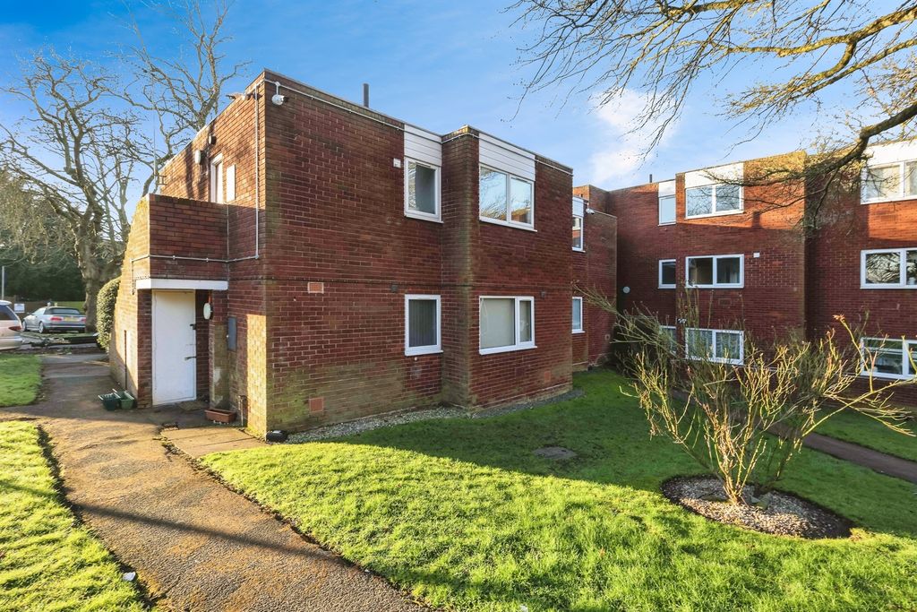 Property photo 1 of 17
