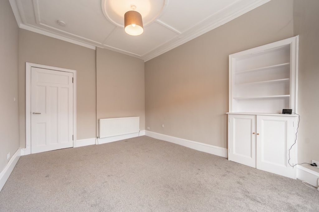 Property photo 3 of 12 Picture No. 22