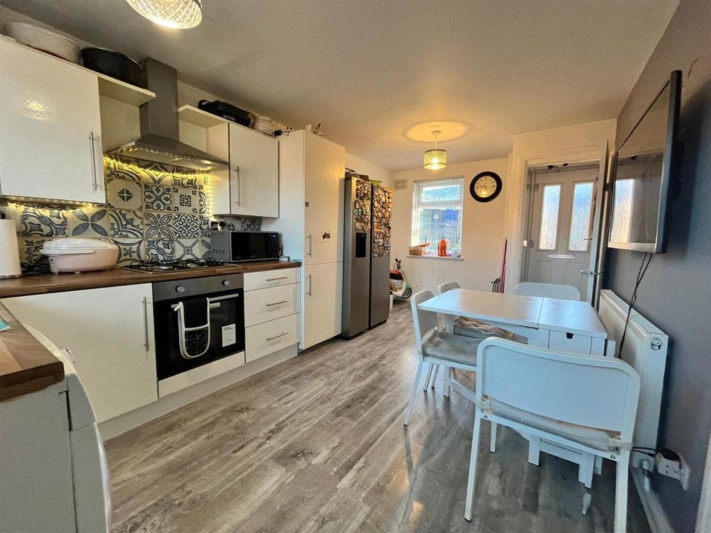 Property photo 2 of 10 (4).Jpeg