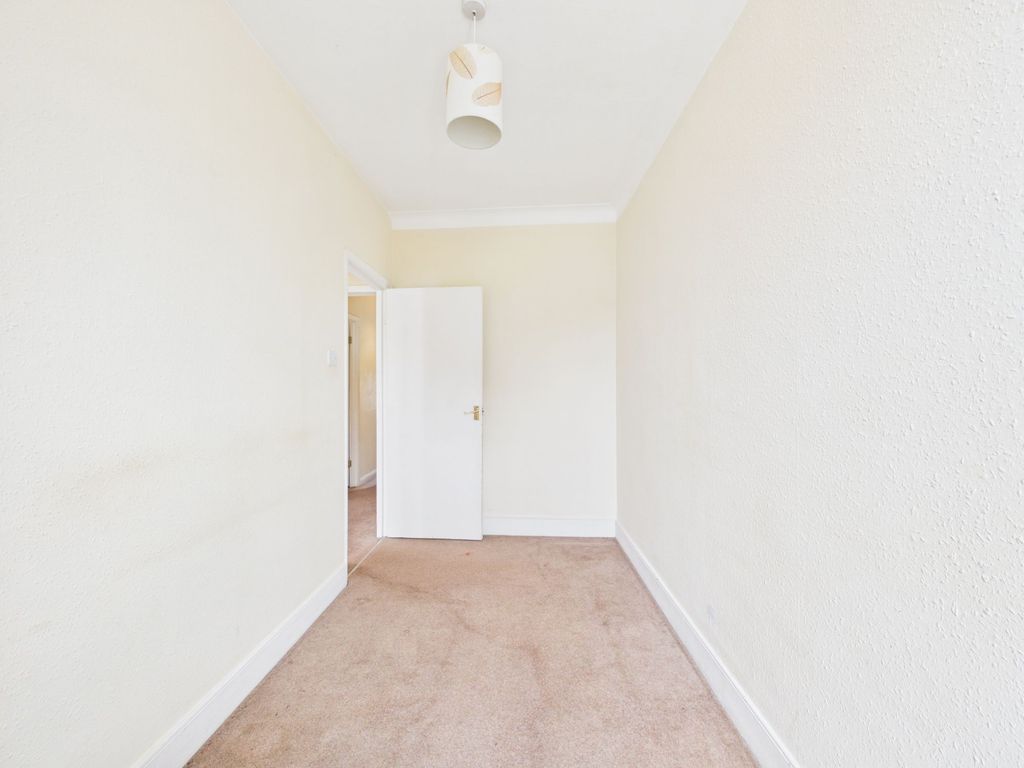 Property photo 3 of 25