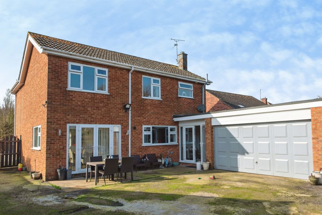 Property photo 3 of 30