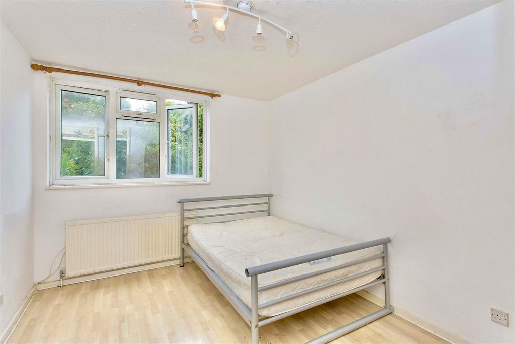 Property photo 3 of 4 Hyixpdkoduazhoch6Zf-Ow.Jpg
