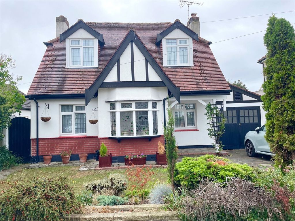 Property photo 1 of 18 Picture No. 11