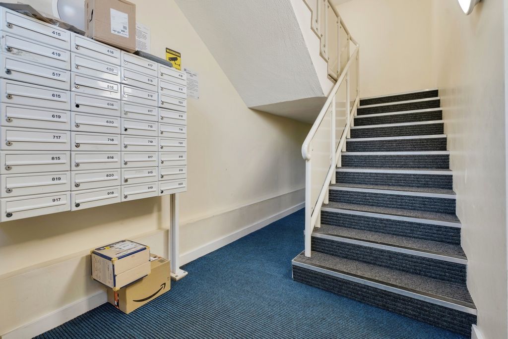 Property photo 2 of 20 Pbox-Img.Jpg