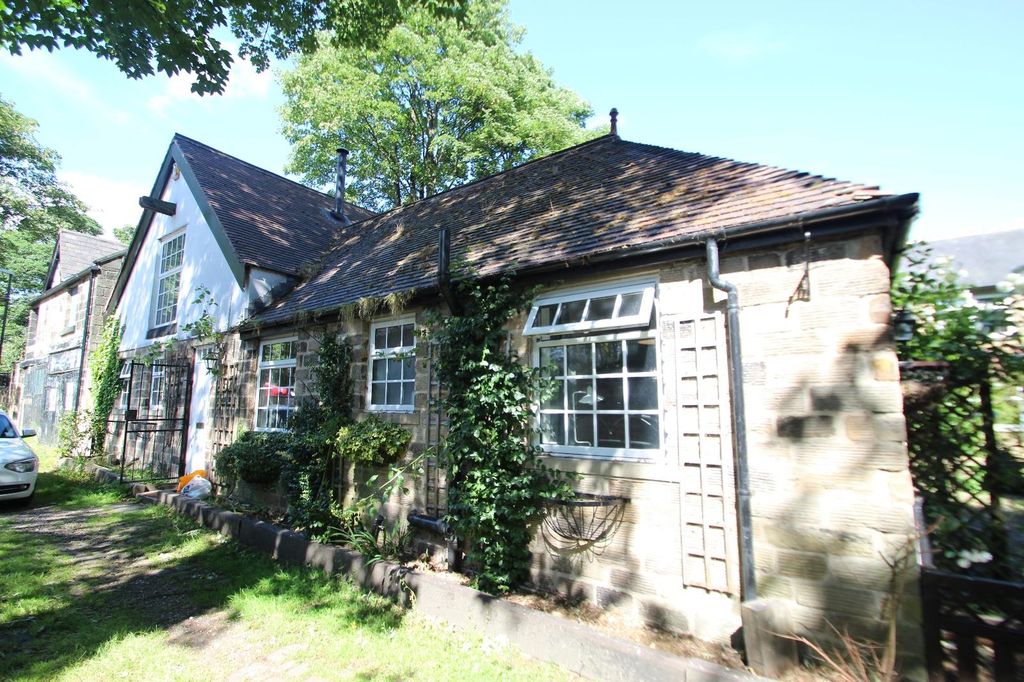Property photo 1 of 10 0 General