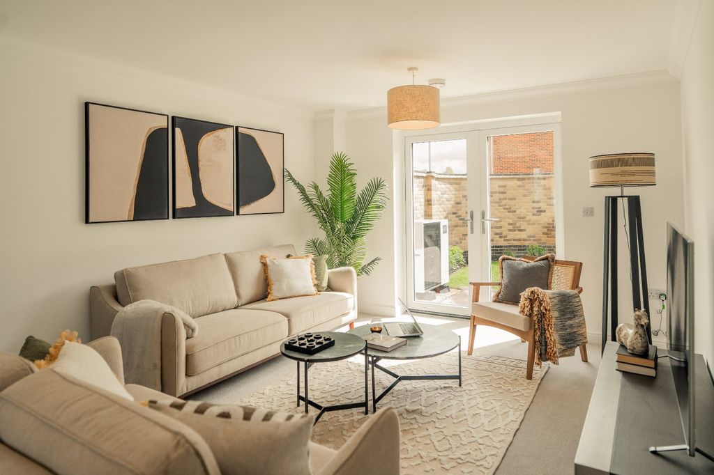 Property photo 2 of 15 Show Home Living