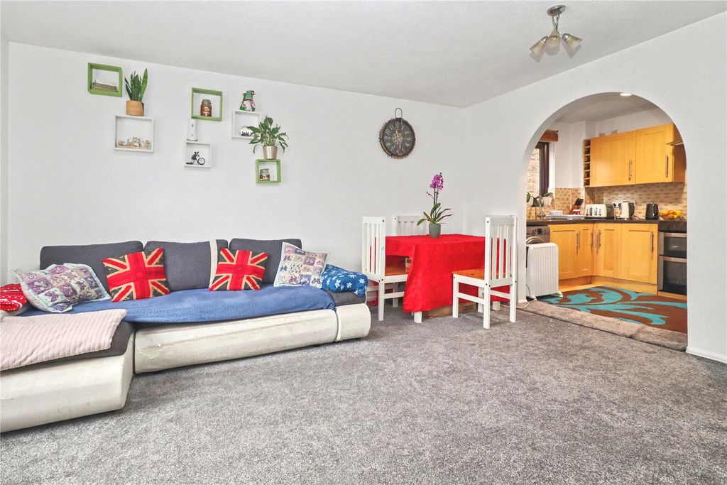 Property photo 2 of 7 Picture No. 04