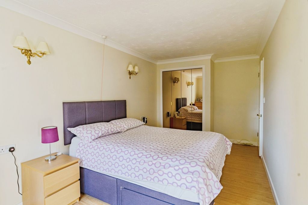 Property photo 1 of 11 Photo