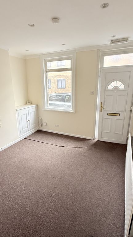 Property photo 2 of 10 2
