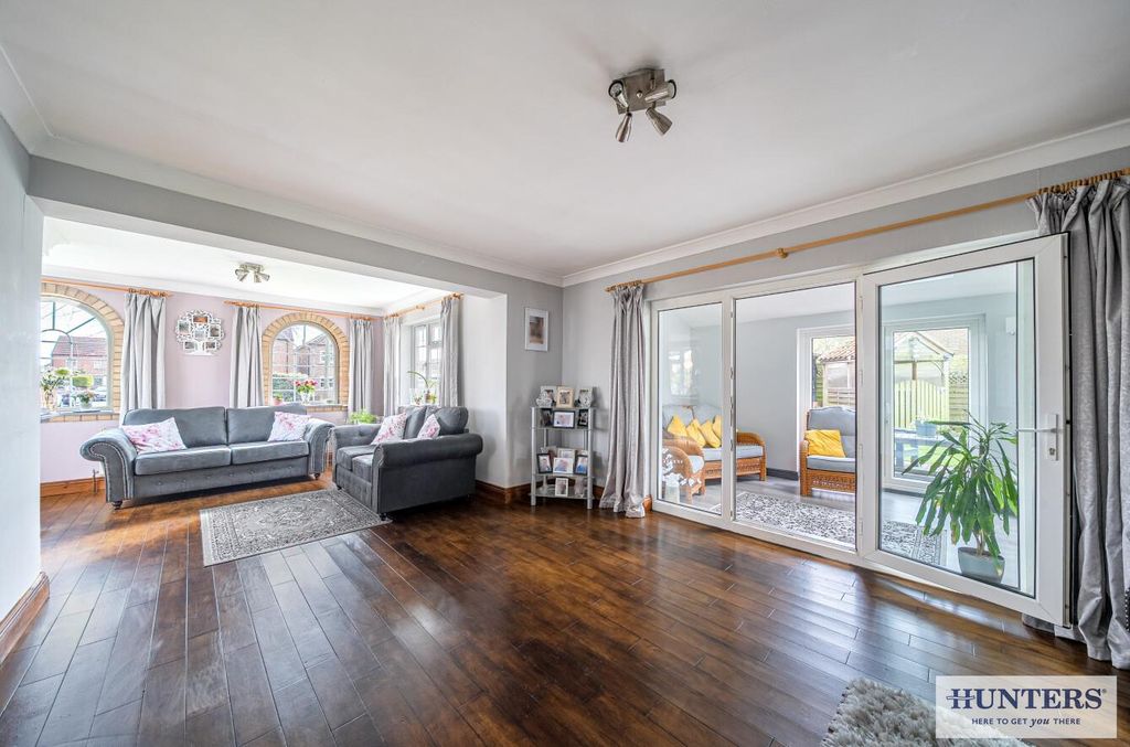 Property photo 2 of 21 8d8c5c5B-001B-41d9-B698-cc78Fe741216.Jpg