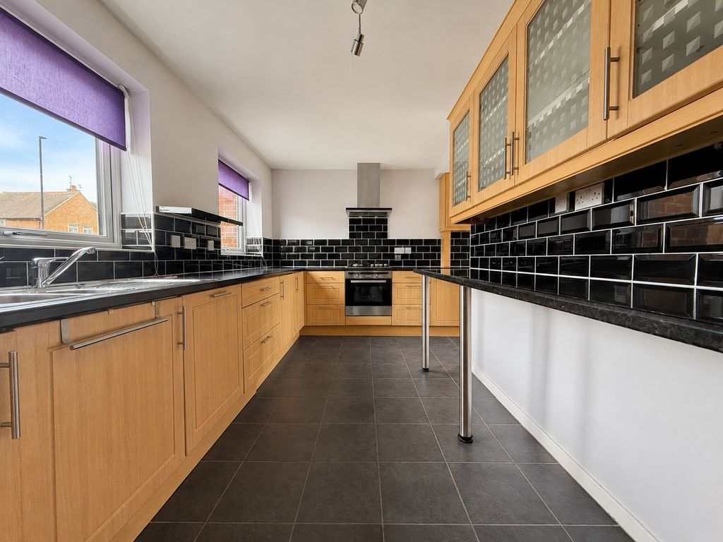 Property photo 3 of 15 Photo 10