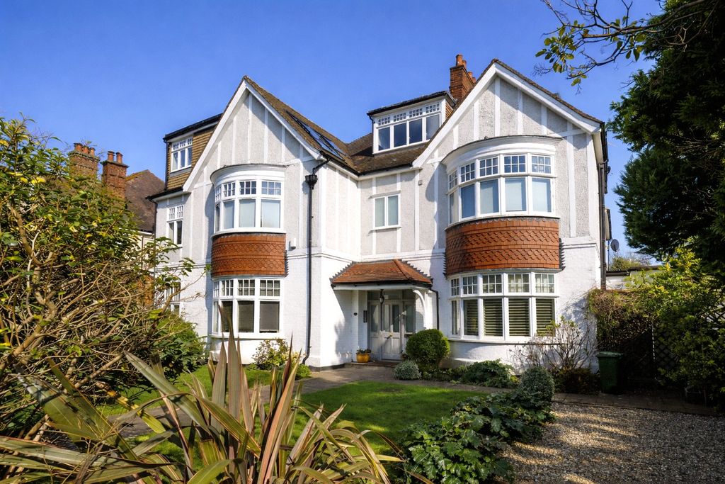 Property photo 1 of 31 Exterior