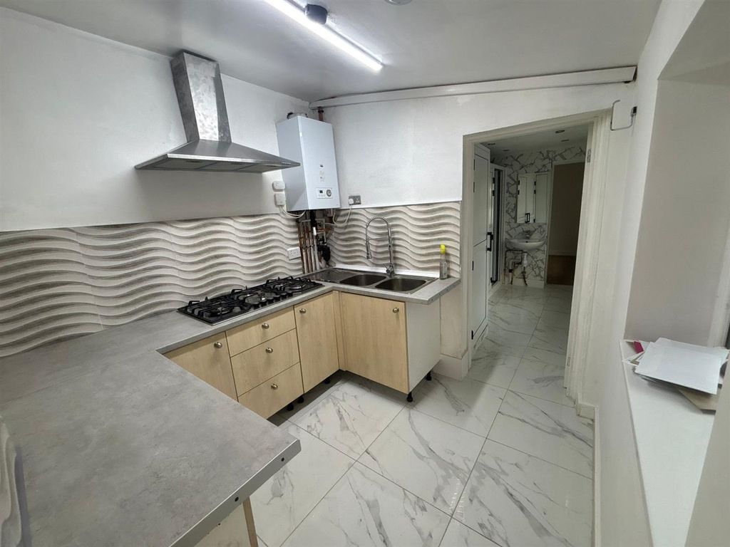Property photo 2 of 27 Whatsapp Image 2026-06-16 At 17.33.17 (1).Jpeg
