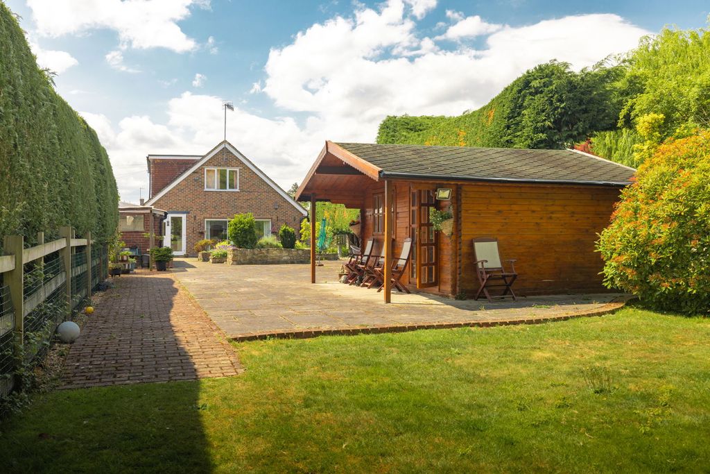 Property photo 1 of 26