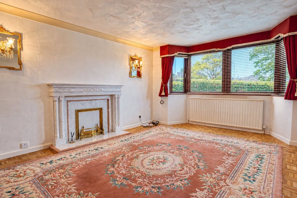 Property photo 2 of 22 Picture No. 16