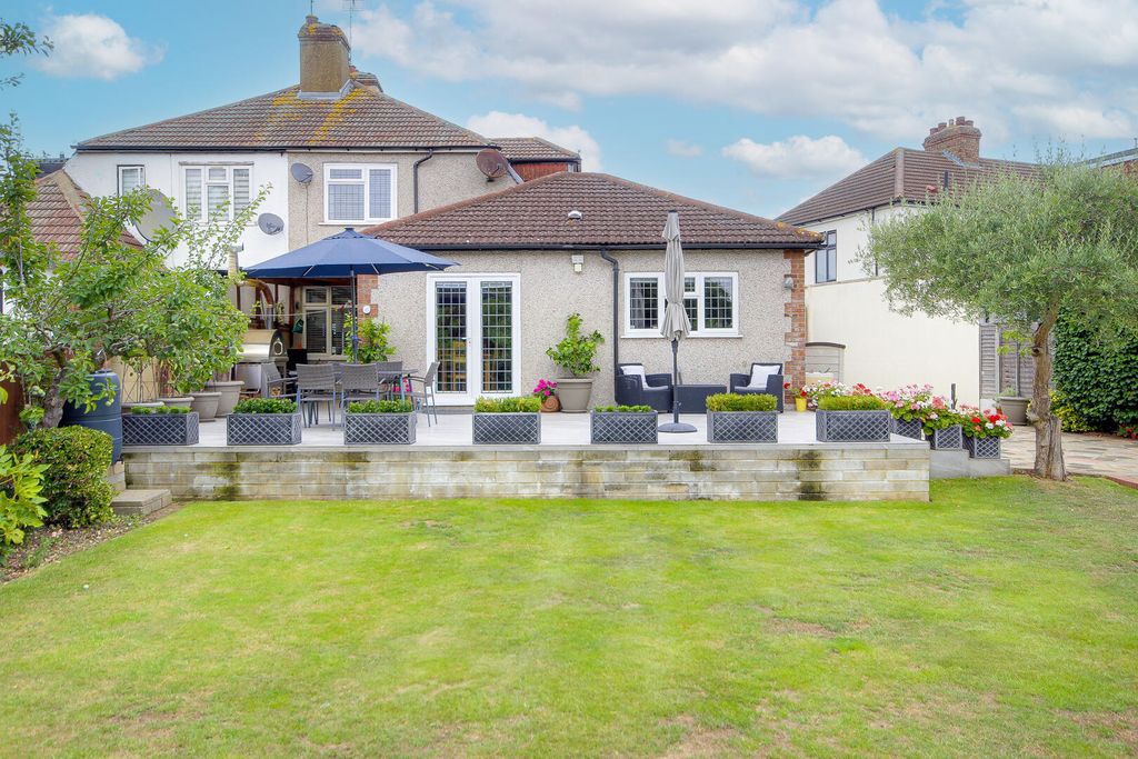 Property photo 3 of 42 Rear Garden