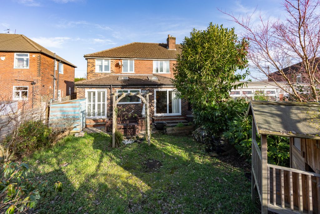 Property photo 3 of 40 Photo #3