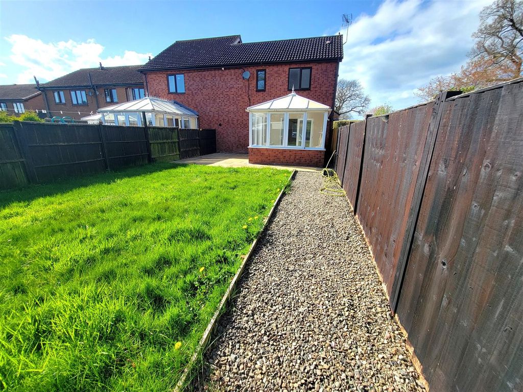 Property photo 3 of 24