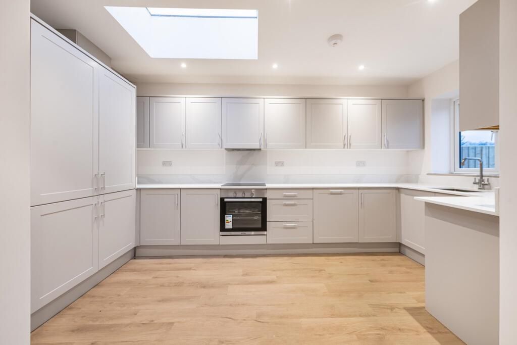 Property photo 1 of 35