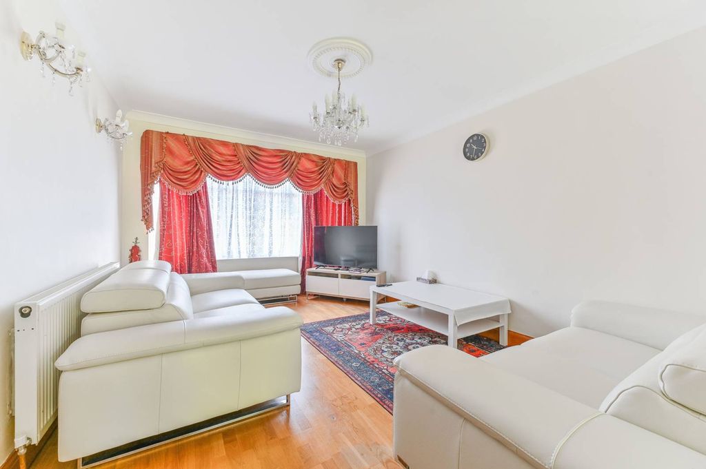 Property photo 1 of 14