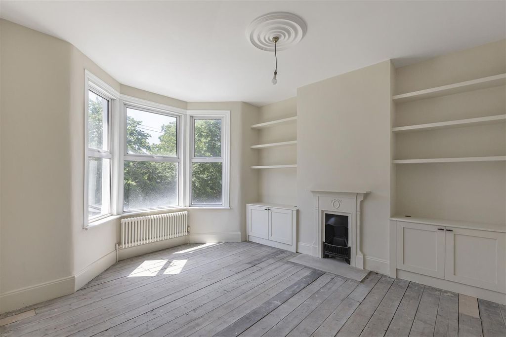 Property photo 2 of 37 2