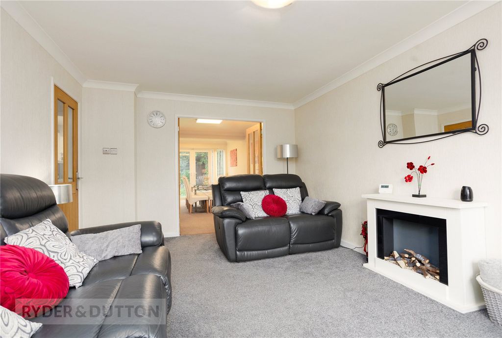 Property photo 3 of 24 Picture No. 04