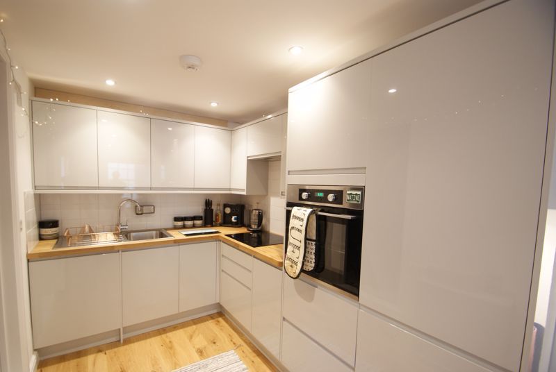 Property photo 2 of 5 Photo 2