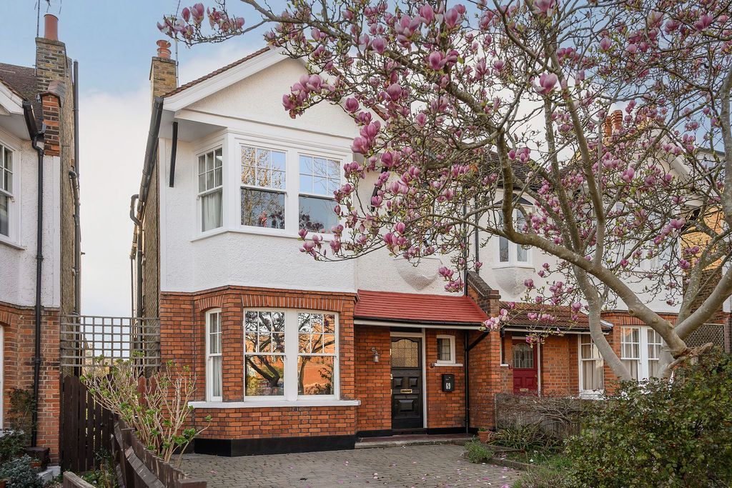 Property photo 1 of 36