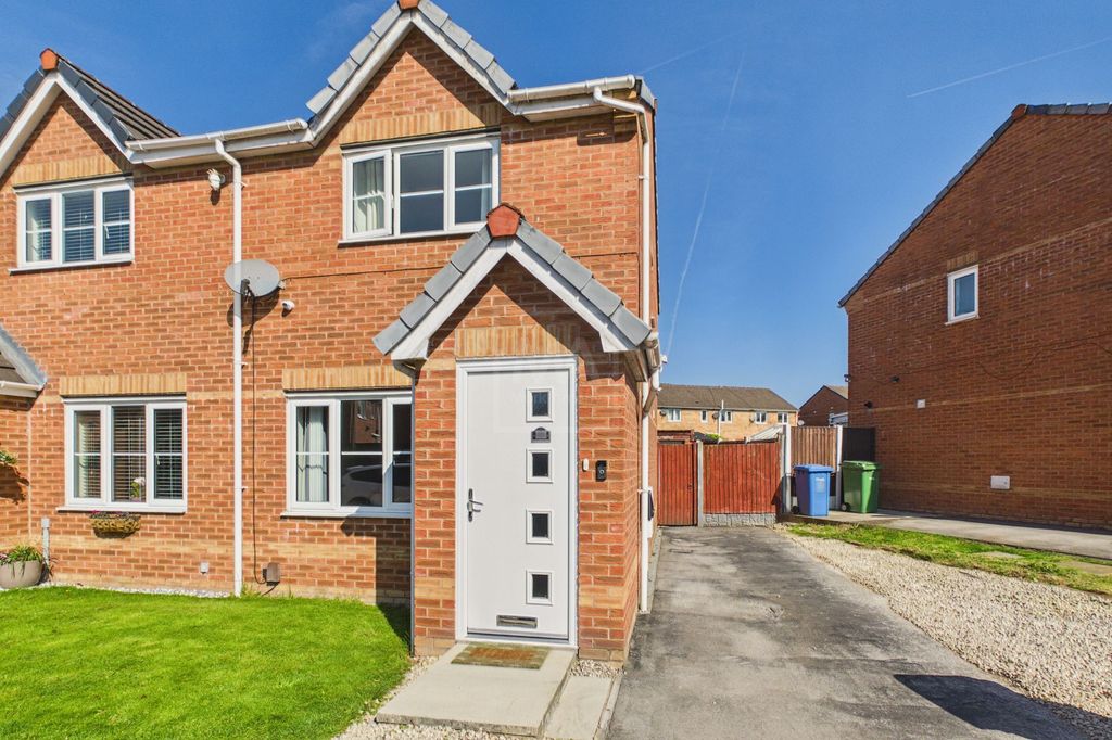 Property photo 1 of 16 Front Exterior