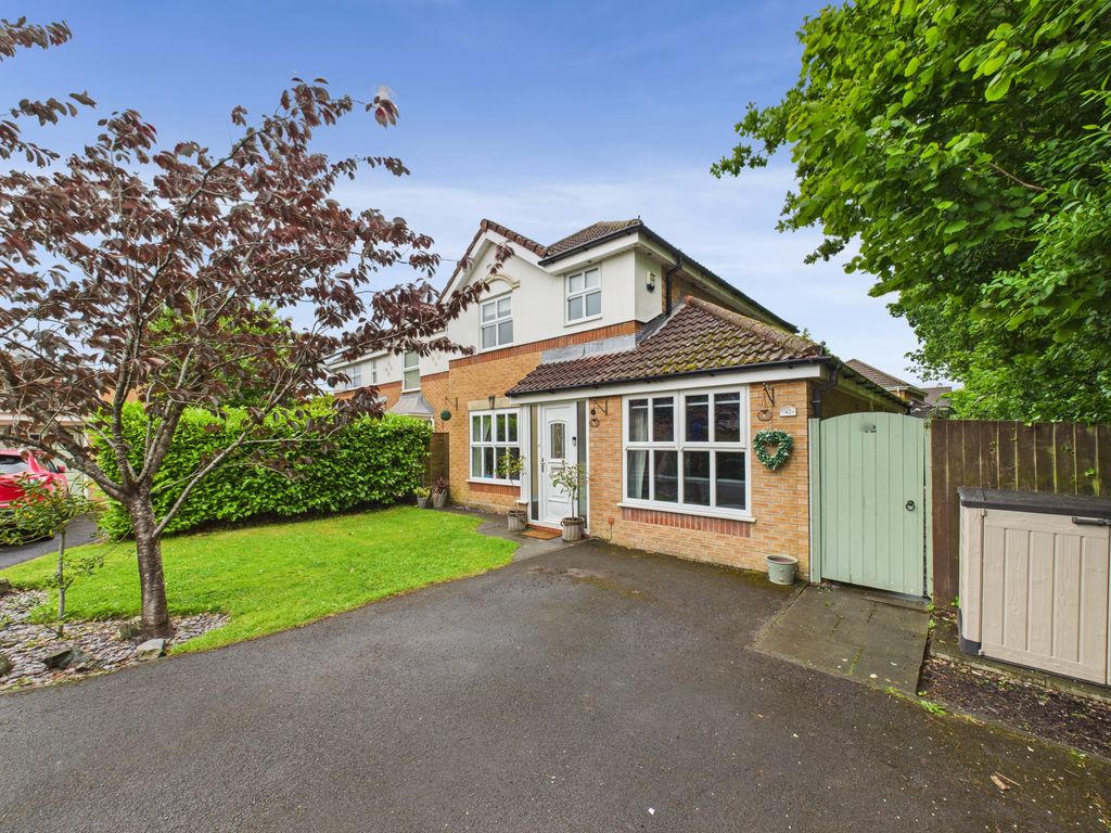 Property photo 1 of 25