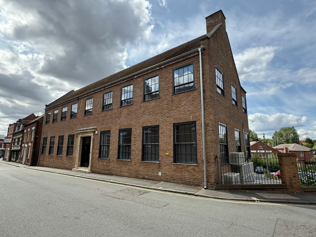 Property photo 2 of 18 20250703_102947953_Ios.Jpg