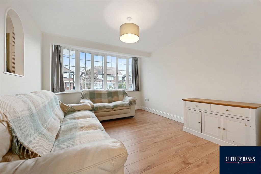 Property photo 3 of 11 Picture No. 03