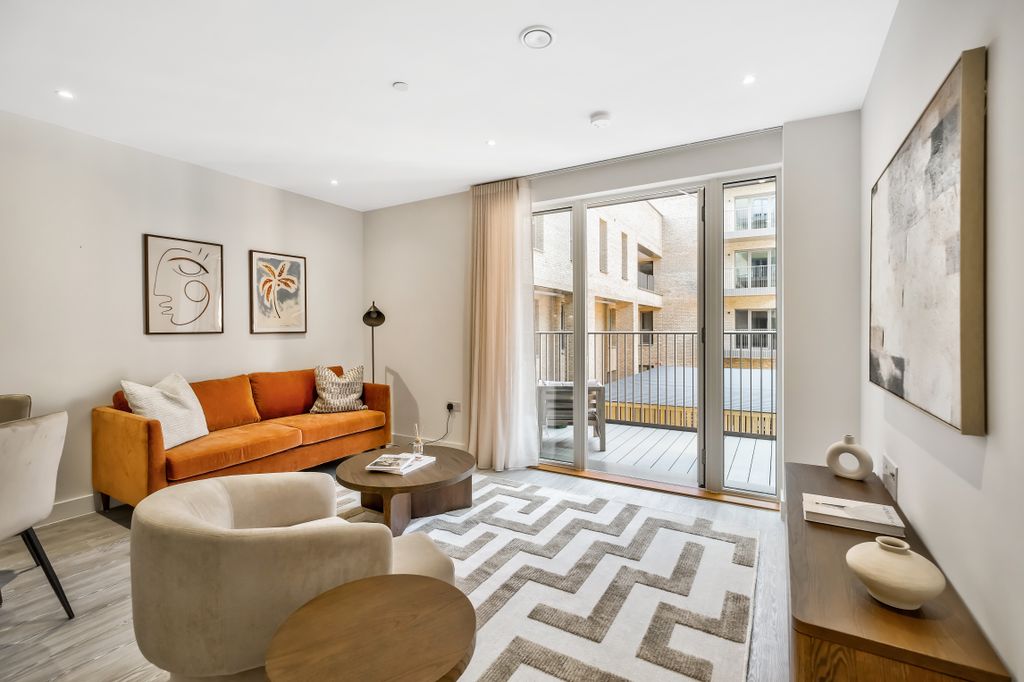 Property photo 3 of 10