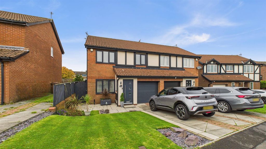 Property photo 1 of 22