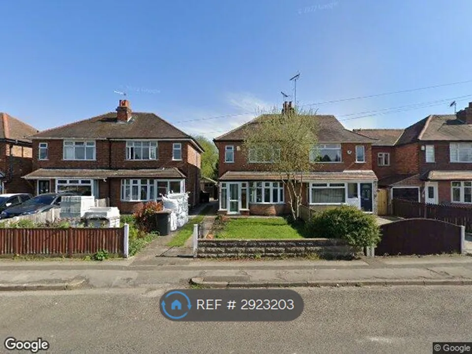 House in Nottingham NG9 - View 3