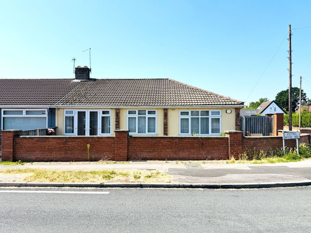 Property photo 1 of 18 Photo 12