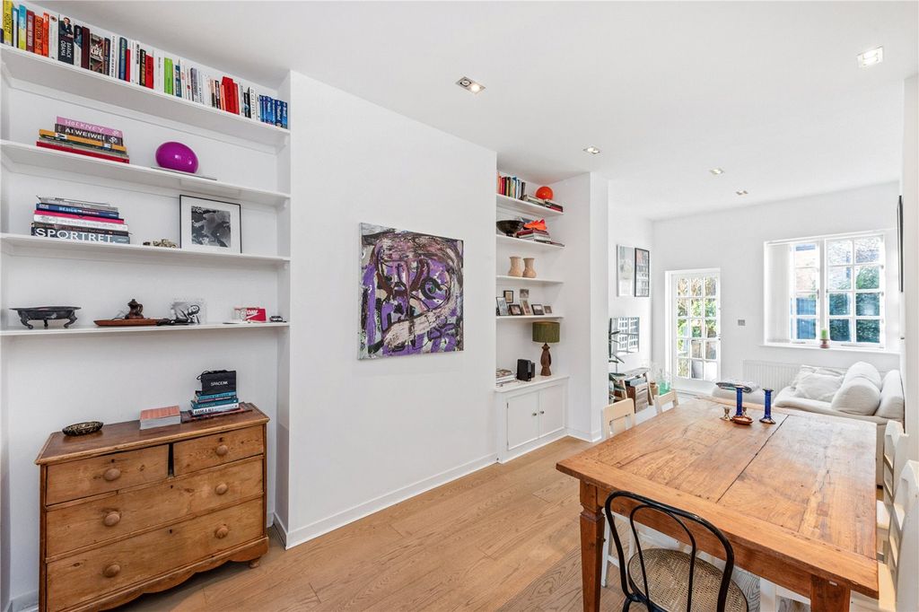 Property photo 2 of 12 Picture No. 27