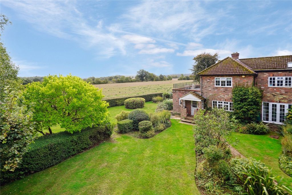 Property photo 1 of 44 Picture No. 03