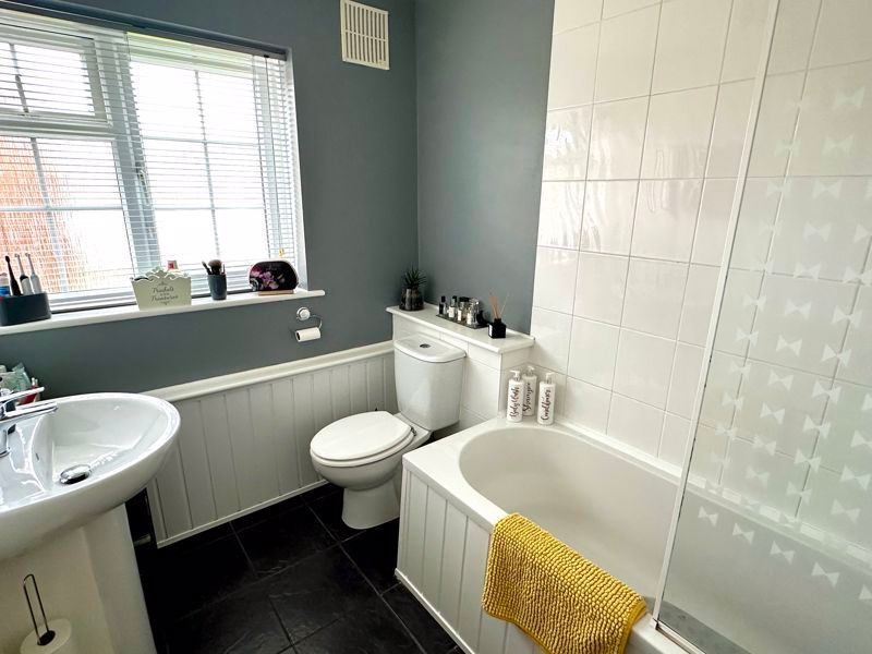 Property photo 3 of 22 Photo 17