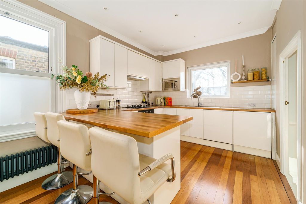 Property photo 3 of 16 Helliwell &amp; Co