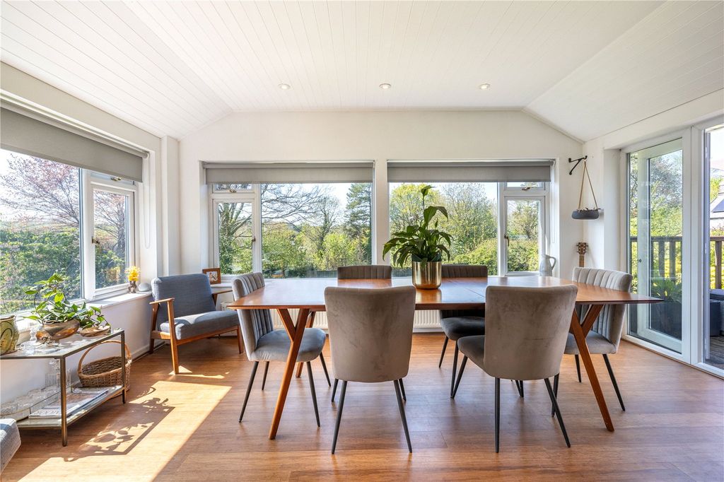 Property photo 2 of 29 Picture No. 08